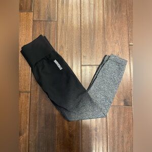 Women’s gym shark leggings size small